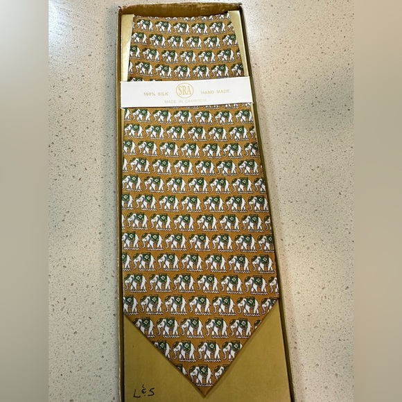 SRA Cambodian Silk Hand made Elephant Tie - Picture 3 of 5